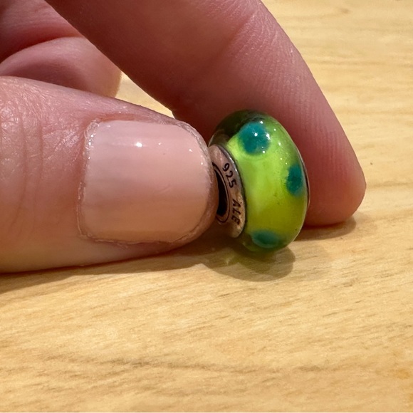 Authentic Pandora bead - Picture 1 of 4